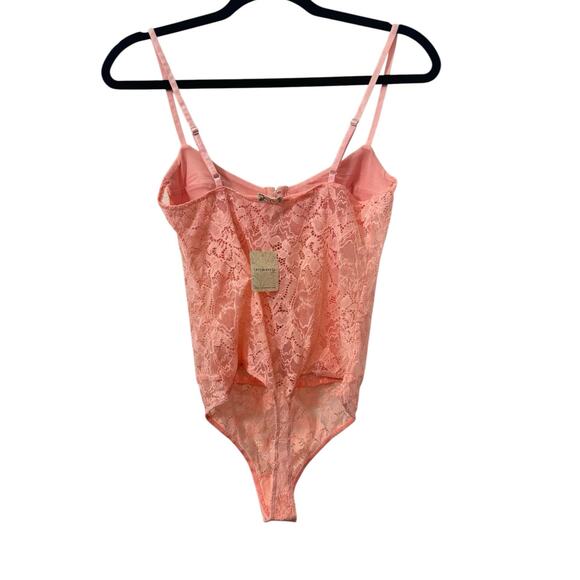 NWT! Free People Intimately Lace Night Rhythm Bodysuit - Size Small - Picture 7 of 8